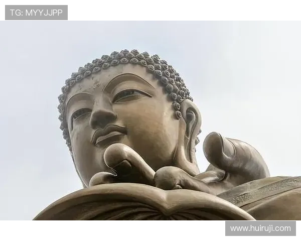 揭秘银幕上的如来佛祖:不只是慈悲,更是智慧与力量的化身 揭秘银幕上的如来佛祖:不只是慈悲,更是智慧与力量的化身